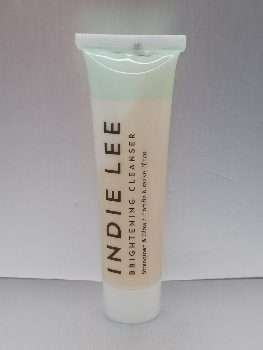 5 For $25 Item🌸 Indie Lee Brightening Cleanser